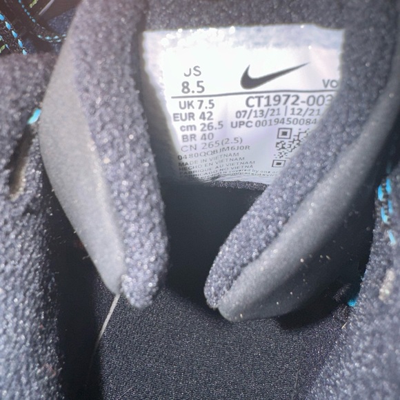 Nike Mens Kyrie Flytrap IV - Picture 3 of 8